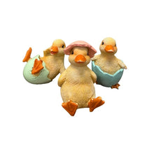 Load image into Gallery viewer, Figurine Duck in Shell 4" Assorted