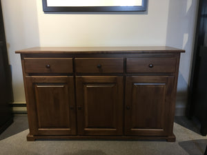 Colonial Buffet 54" w/Drawers