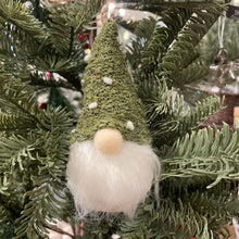 Load image into Gallery viewer, Orn. LED Gnome 5.5&quot;
