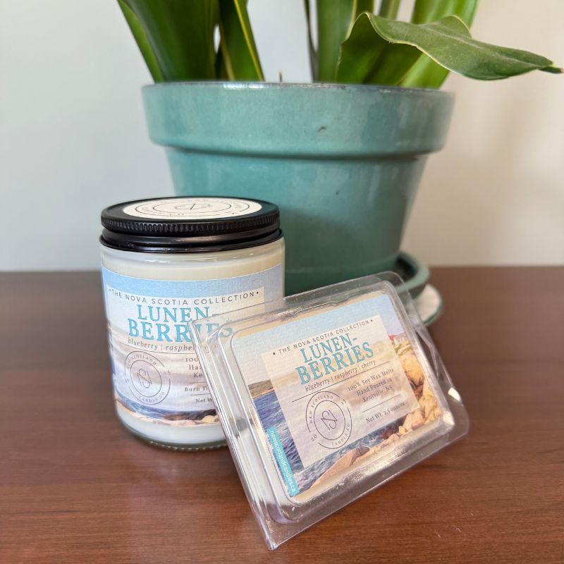Lunen-Berries Candle
