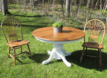 Load image into Gallery viewer, Hampton Table
