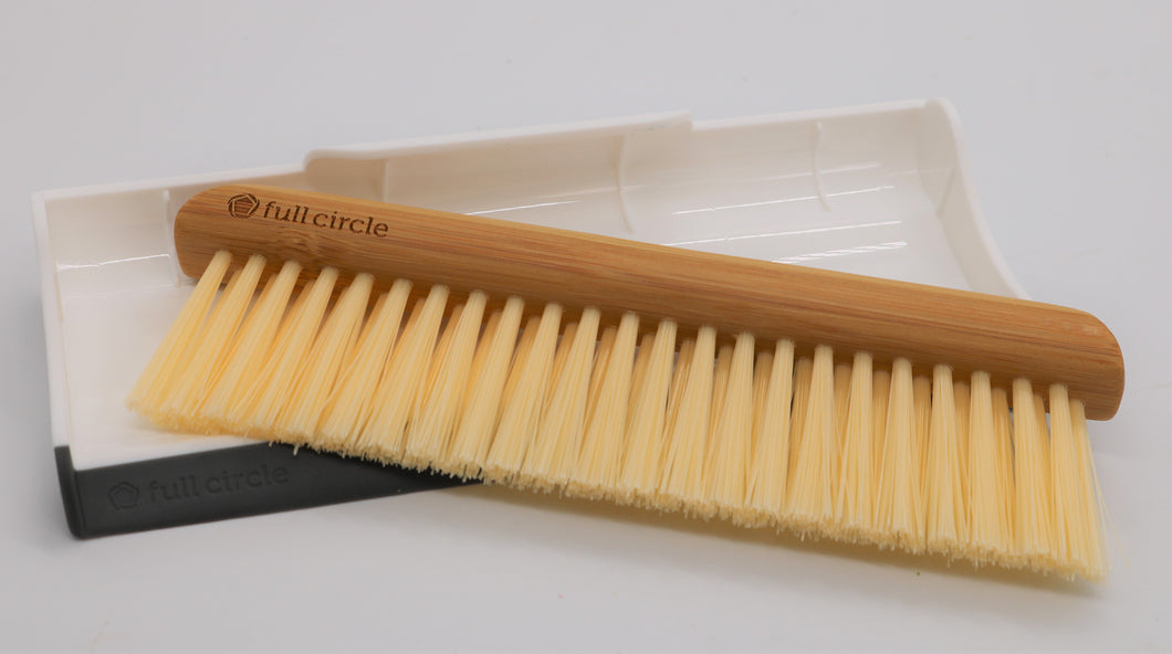 CRUMB RUNNER Counter Sweep + Squeegee
