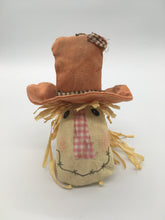 Load image into Gallery viewer, Ornament Scarecrow Head 9.5&quot;
