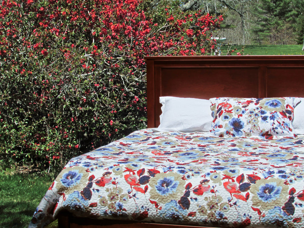 Monroe Bed